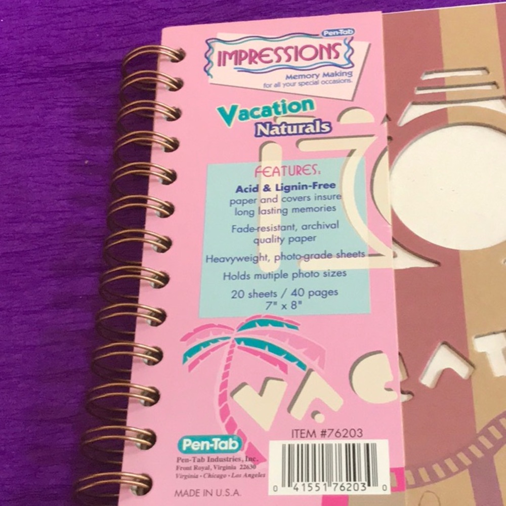 Memory Making Scrapbook - Picture 4 of 4